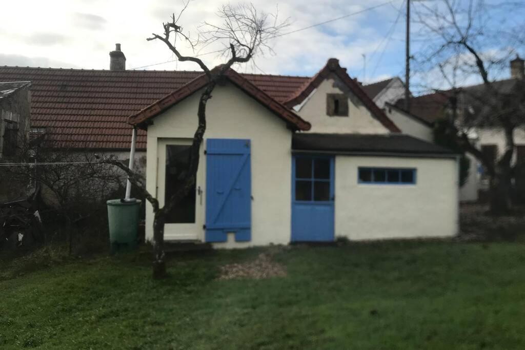 Maisonnette De Charme Climatisee La Machine Exteriér fotografie
